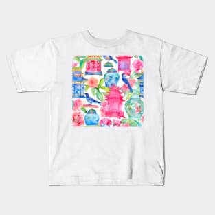 Pagodas, birds and chinoiserie jars in preppy colors Kids T-Shirt